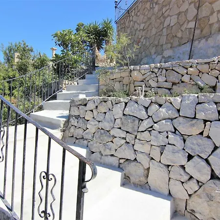 Maryvilla1016 Calp